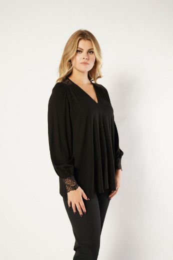 Picture of Nelly 210230147 BLACK Plus Size Women Blouse 