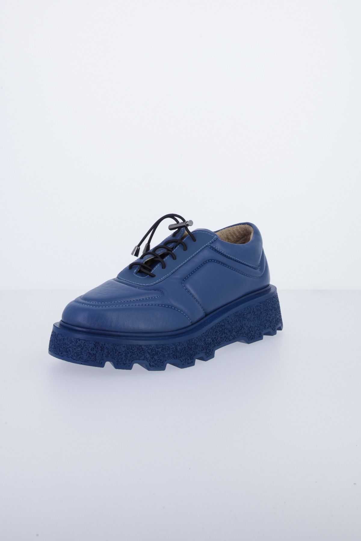 Uo tyson on sale black chunky trainers
